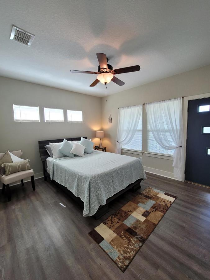 Spacious Townhouse Minutes From Downtown Sa. San Antonio Dış mekan fotoğraf
